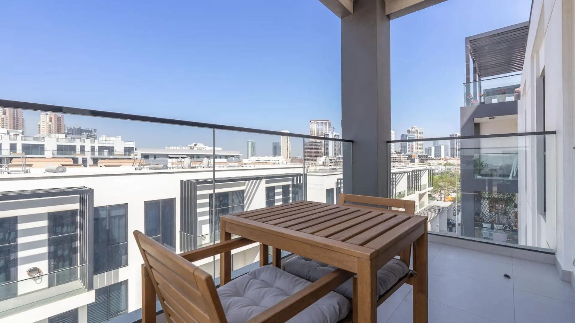 The Ultimate Vacation Starts On This Flat Apartment Dubai