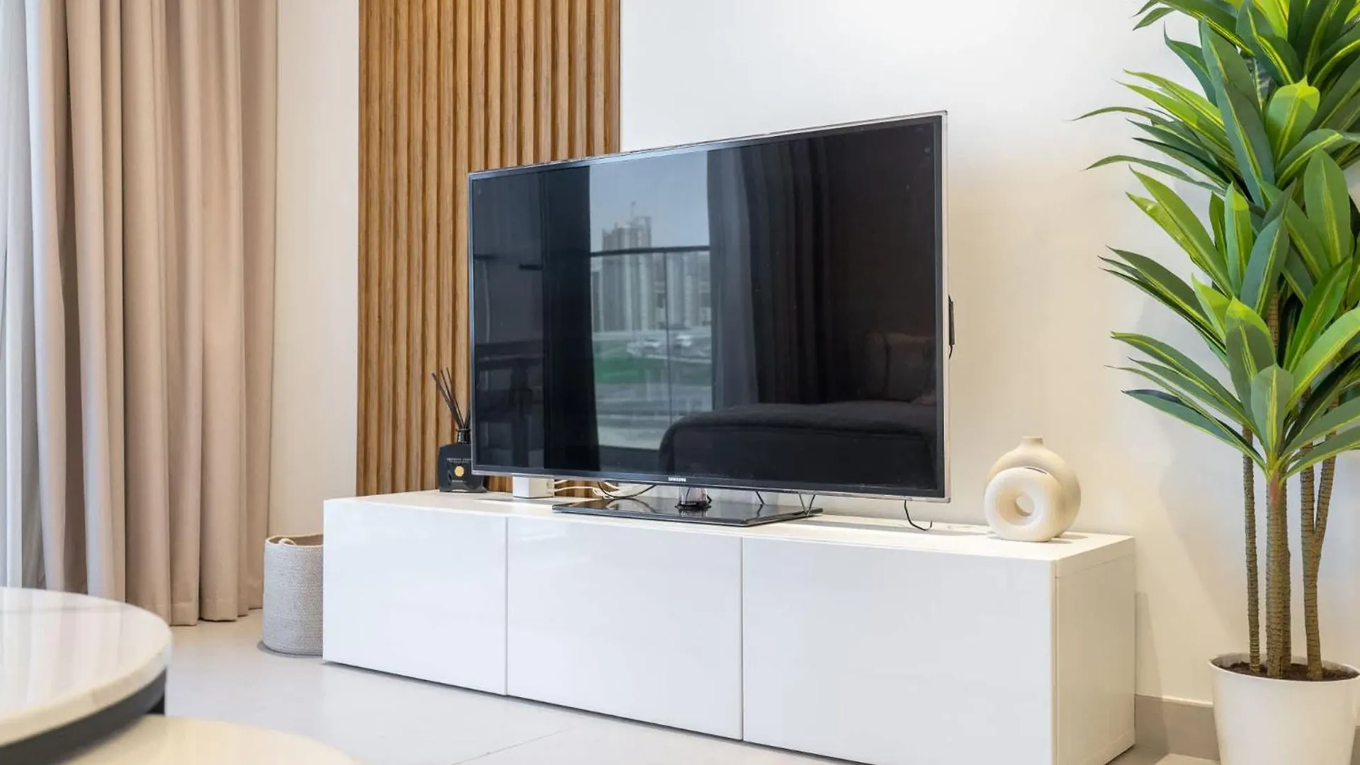 The Ultimate Vacation Starts On This Flat Apartment Dubai United Arab Emirates