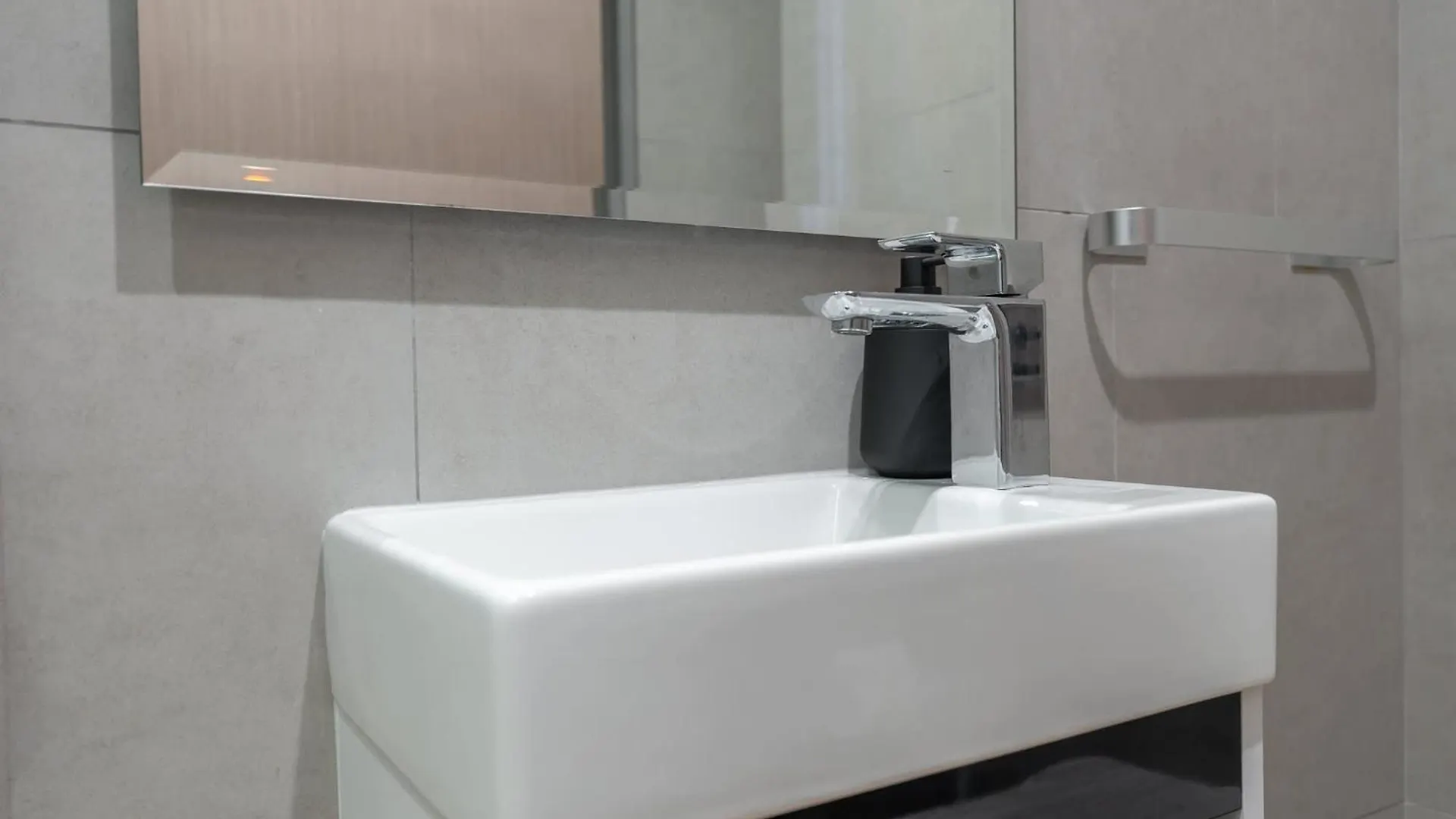 The Ultimate Vacation Starts On This Flat Apartment Dubai