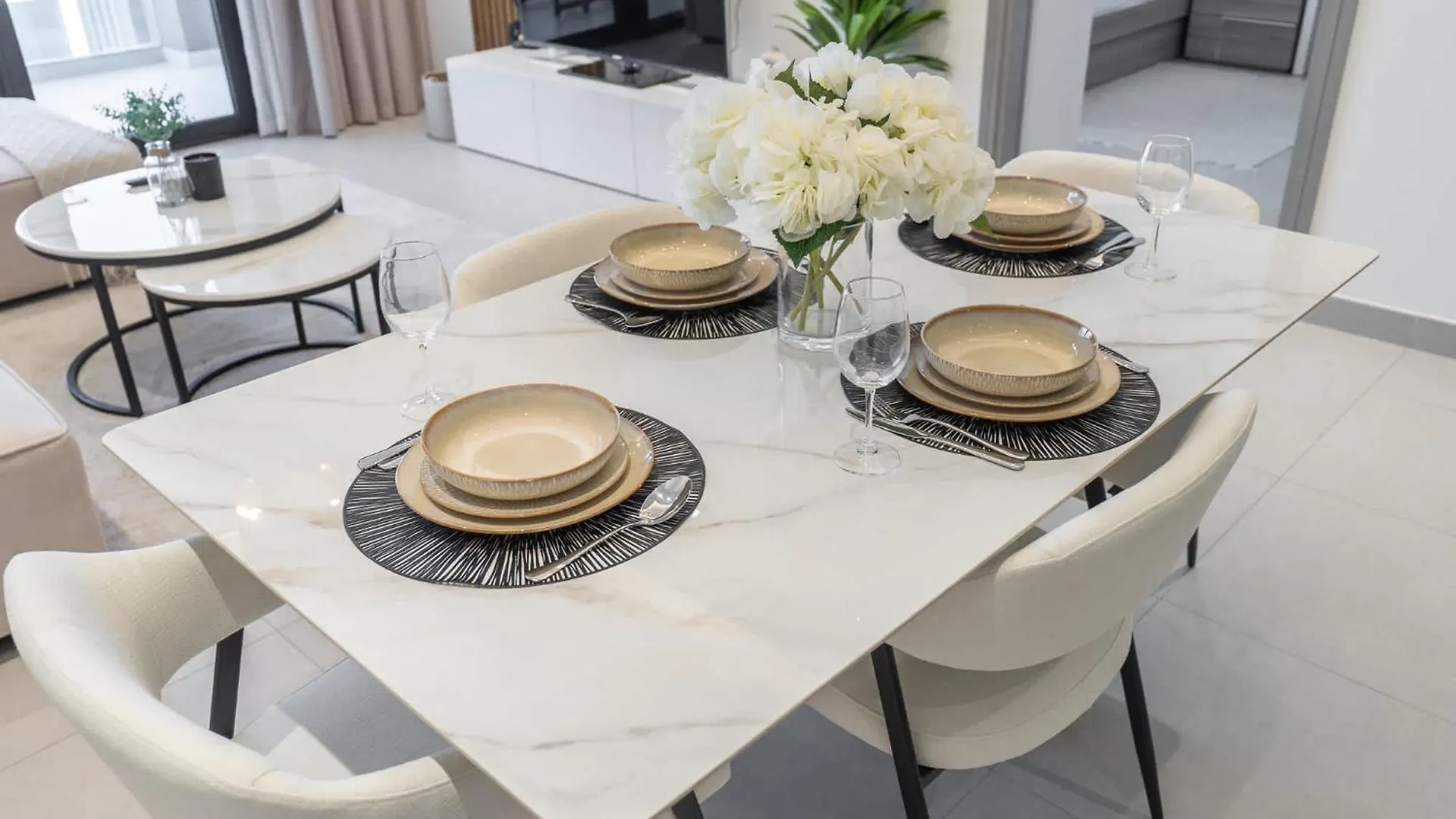 The Ultimate Vacation Starts On This Flat Apartment Dubai United Arab Emirates