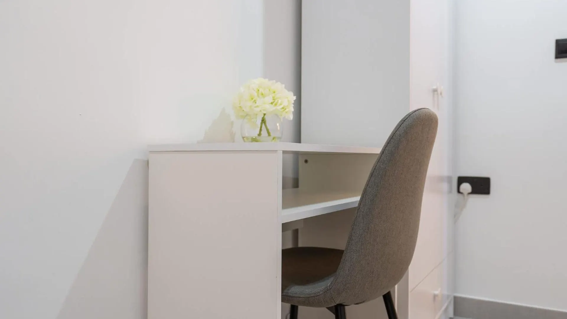 The Ultimate Vacation Starts On This Flat Apartment Dubai 0*,  United Arab Emirates