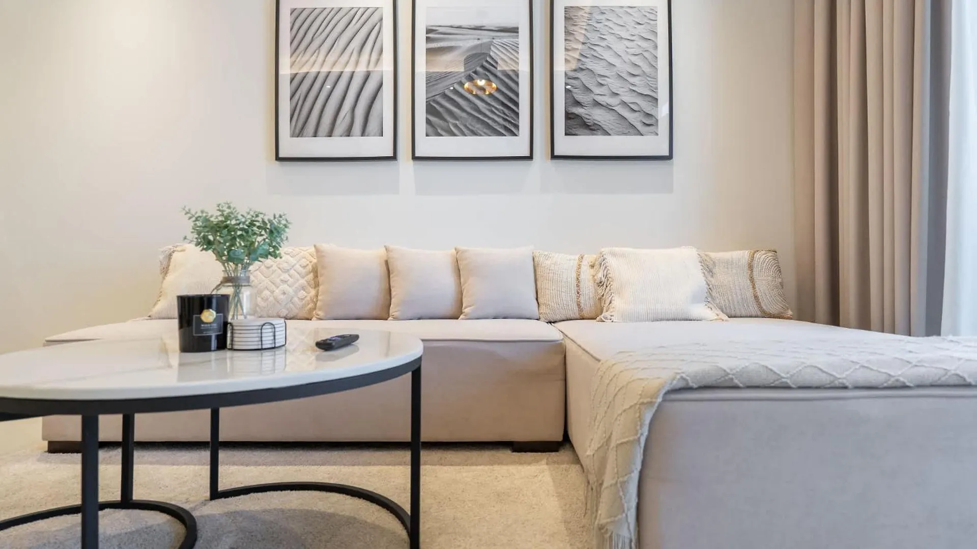 The Ultimate Vacation Starts On This Flat Apartment Dubai United Arab Emirates